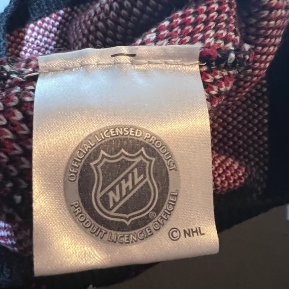 NHL | DETROIT REDWINGS BEANIE - Picture 3 of 4